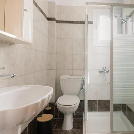 Vasilopoulos Residences - Eliana & Melanthia Апартаменты Аргостолион