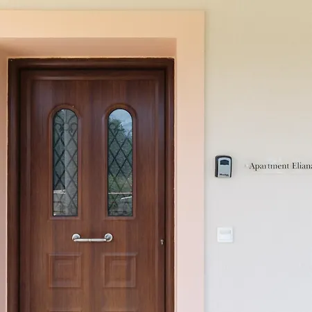 Vasilopoulos Residences - Eliana & Melanthia Аргостолион